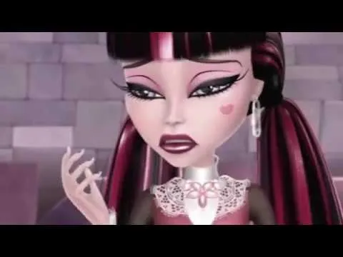 Monster High: Draculaura & Valentine - YouTube