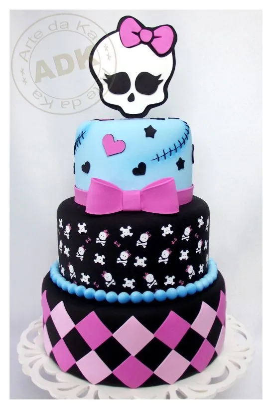 Monster High on Pinterest | Monster High Cakes, Monster High ...