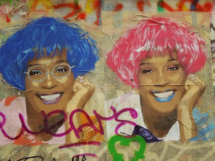 Montse Fotoblog: Graffiti Whitney