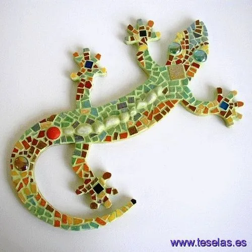 Mosaico lagarto sobre soporte MDF con teselas cerámicas ...