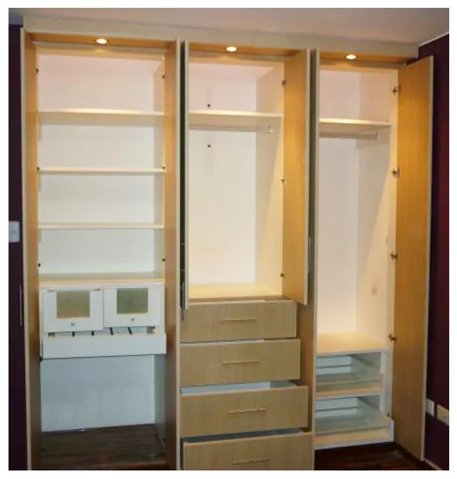 MUEBLES DECORATIBA ADOLFO IBARRA V.: CLOSET EN MELAMINA. MUEBLES DECORATIBA ADOLFO IBARRA V.: CLOSET EN MELAMINA.