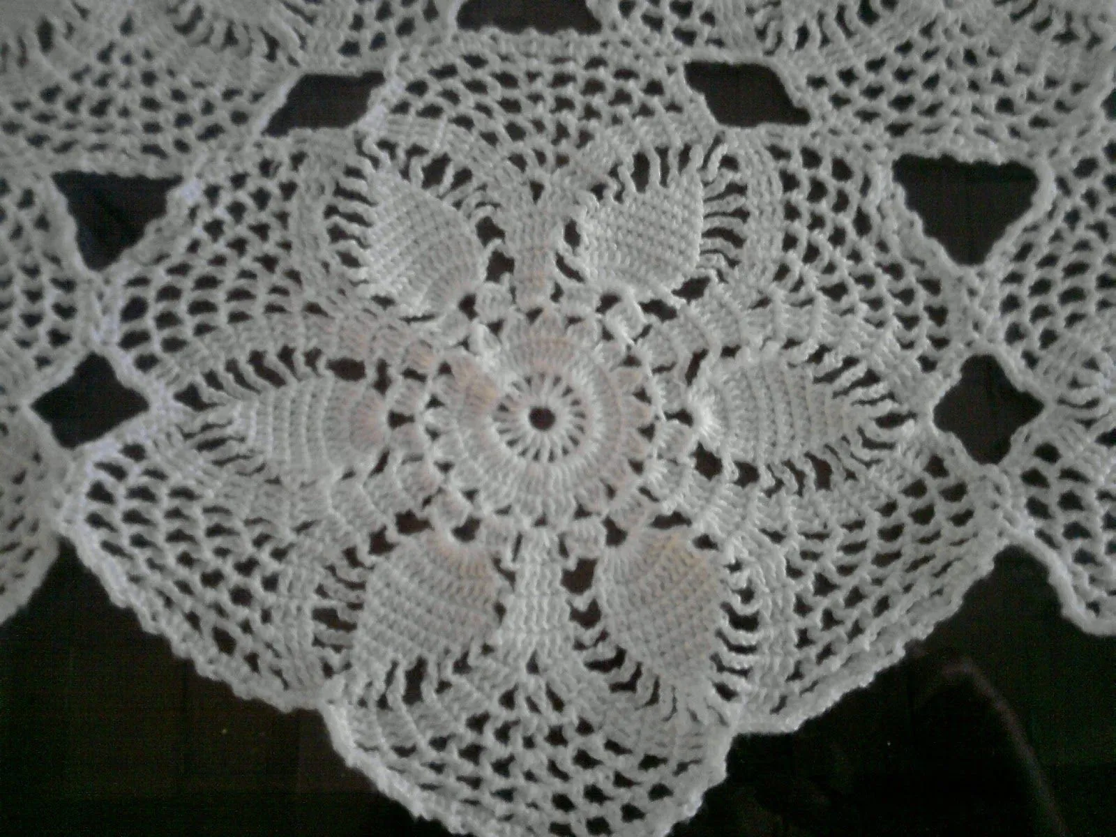 Caminos de mesa tejidos a crochet - Imagui