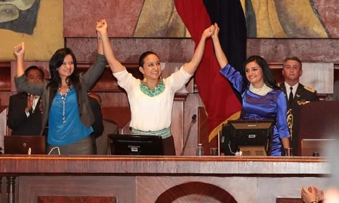 Tres mujeres lideran la nueva Asamblea Nacional.