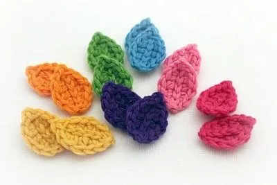 Murasaki Hiyoko ~ pollo morado (Sencillo proyecto: hojas a crochet ...