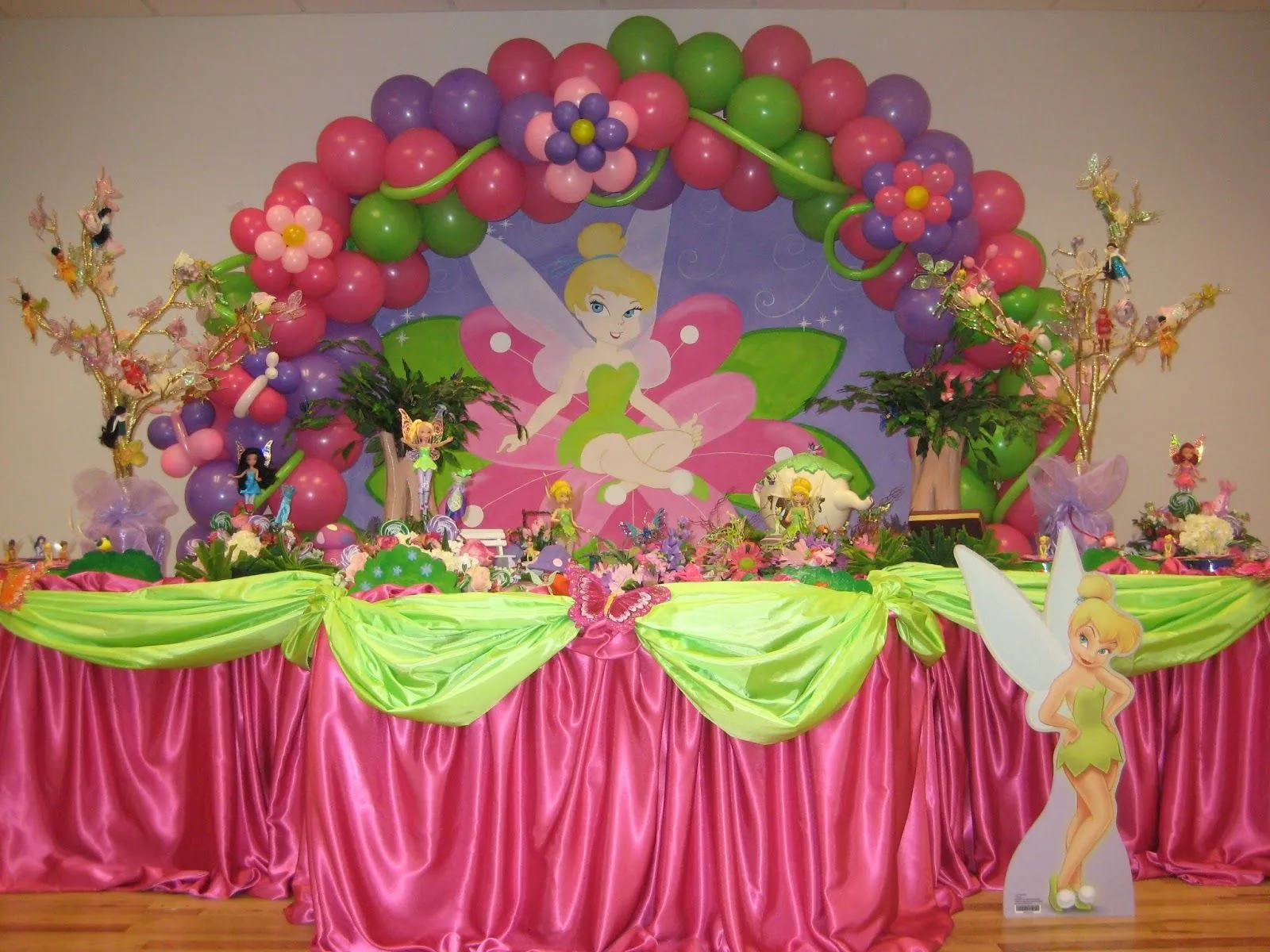 MuyAmeno.com: Decoracion Tinkerbell para Fiestas Infantiles, parte 1