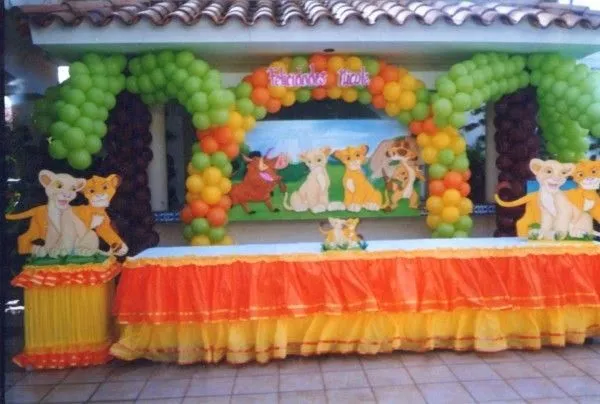 MuyAmeno.com: Fiestas Infantiles Rey Leon, parte 1
