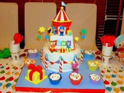 MuyAmeno.com: Tortas de Pocoyo para Fiestas Infantiles