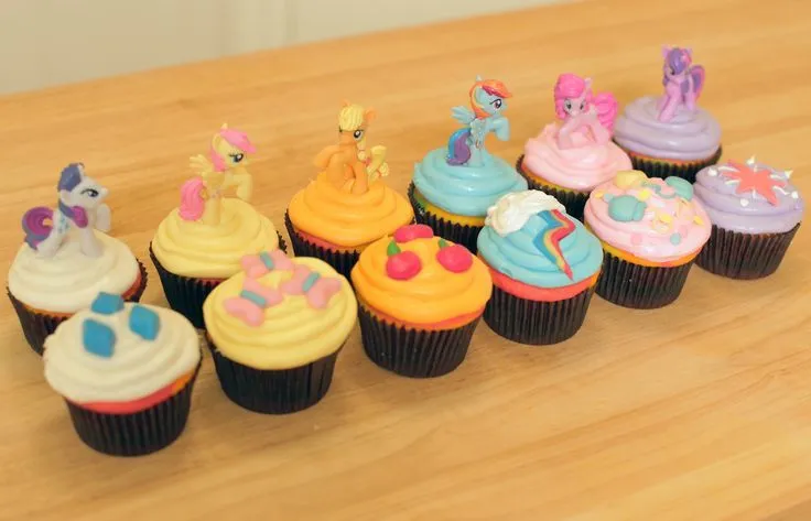 My Little Pony cupcakes (^_^) by Rosanna Pansino - Nerdy Nummies ...