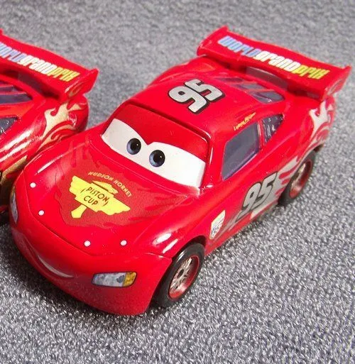 New!pixar Cars Lightning Mcqueen 2 Silver Logo From Baby_plaza ...
