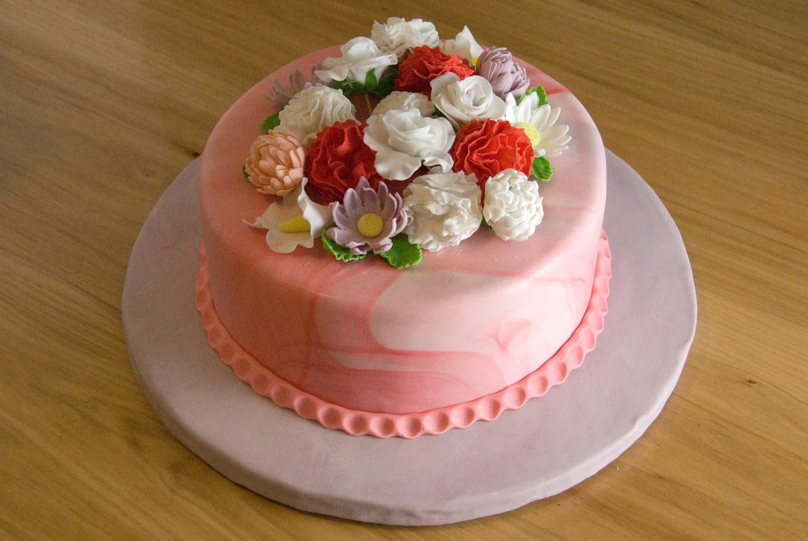Night Baking: 3rd blogiversary fondant flower garden cake Night Baking: 3rd blogiversary fondant flower garden cake