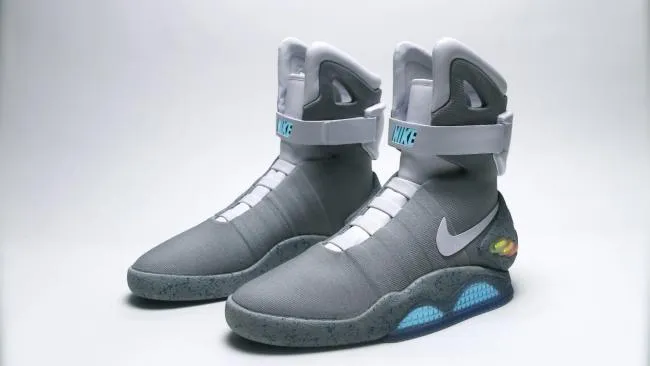 Nike dice que las zapatillas autoajustables de Regreso al futuro ...
