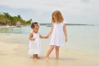 las niñas en la playa | Descargar Fotos gratis