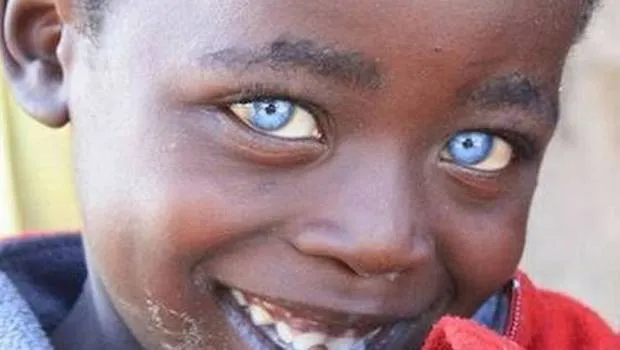 El niño con los ojos más lindos del mundo_Spanish.china.org.cn_ ... El niño con los ojos más lindos del mundo_Spanish.china.org.cn_ ...