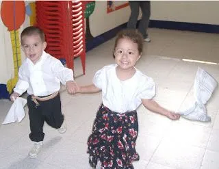 Niños Bailando Niños Bailando