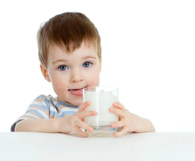 Dar a los niños leche sin lactosa sin ser intolerantes puede ...