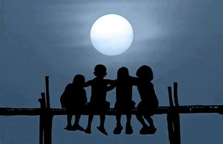 niños observando la luna | Alegría,juegos,divercion | Pinterest ...