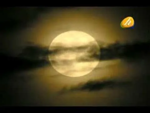 Noche de Luna entre Ruinas - YouTube