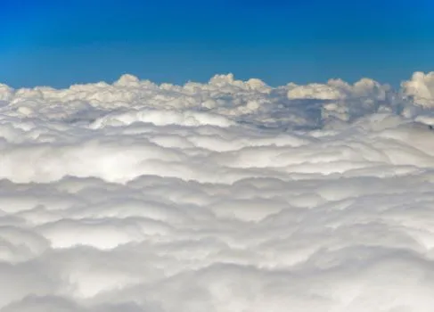 Nubes desde un avion - Imagui