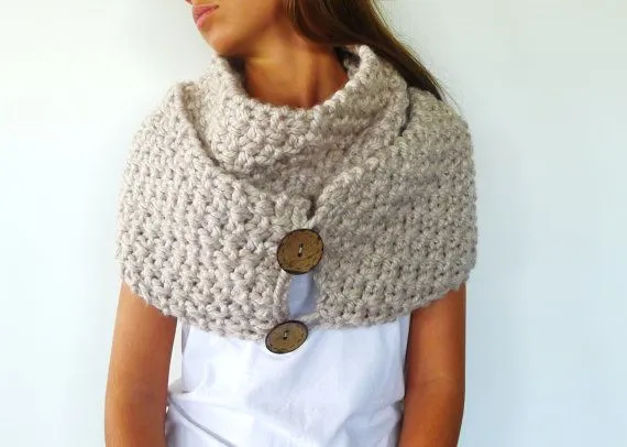Oatmeal convertible scarf with buttons. Chunky textured knit scarf ...