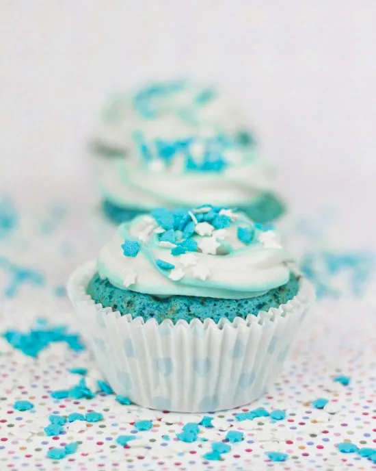 Objetivo: Cupcake Perfecto.: Blue Velvet Cupcakes para el Día ...