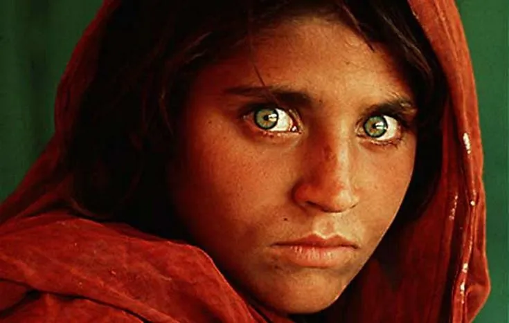 Los ojos de la niña afgana Sharbat Gula | érase una vez Niels H ...