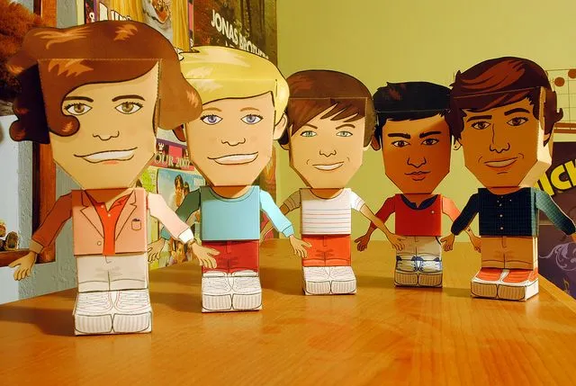 One Direction: Muñecos de papel para hacer de 1D