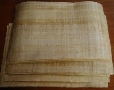 Papiro egipcio de hojas en blanco para el dibujo& proyectos de ... Papiro egipcio de hojas en blanco para el dibujo& proyectos de ...