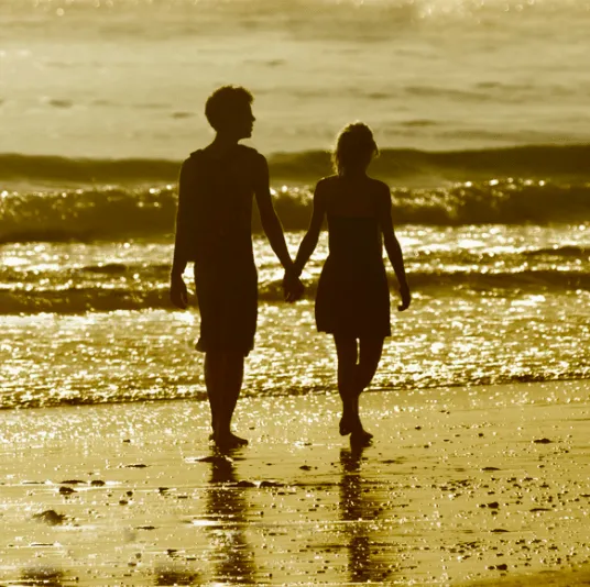 De parejas en la playa - Imagui