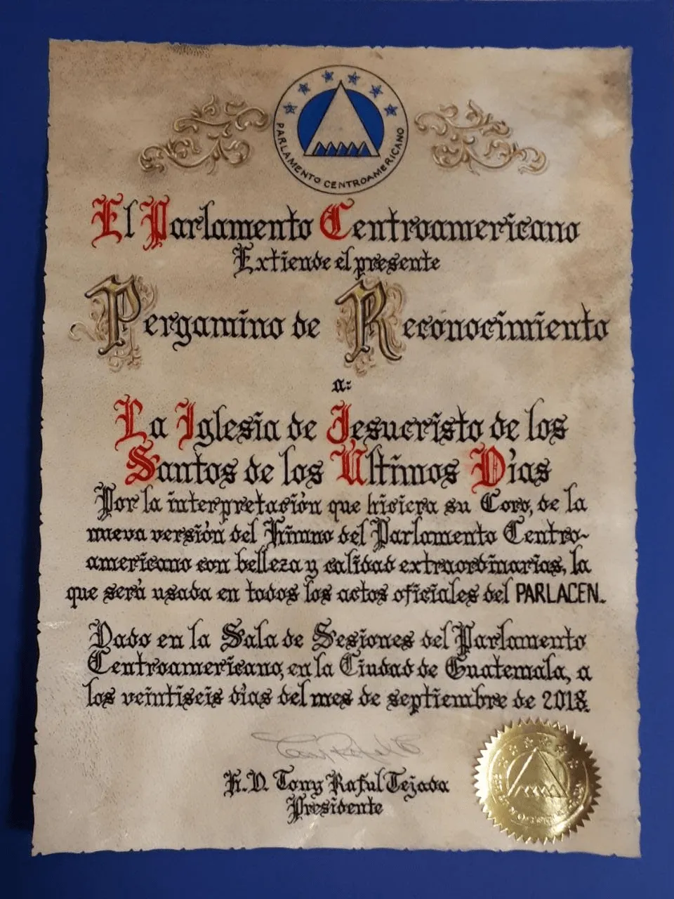 El Parlamento Centroamericano otorgó reconocimiento a La Iglesia.