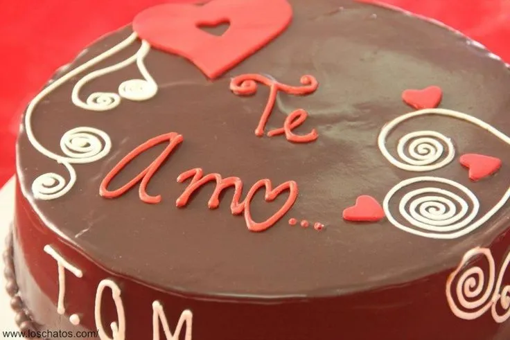Pastel de chocolate: Te amo | Detalles del 14 de febrero ...