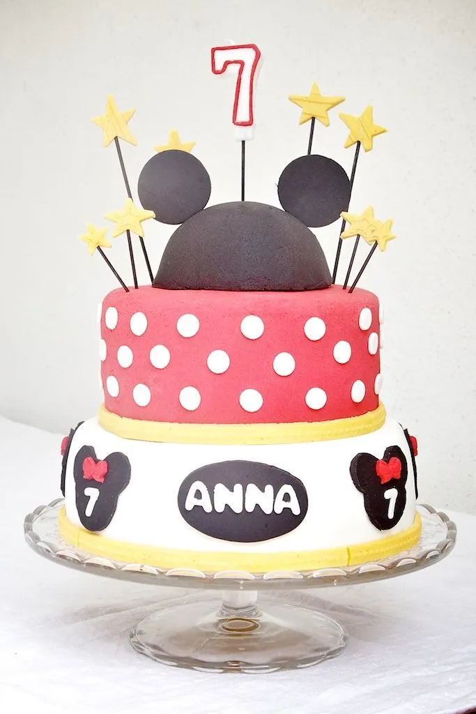 Pastel de cumpleaños de Mickey Mouse para Anna en su 7º cmpleaños ...