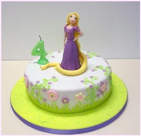 pastel de cupcakes cumpleaños rapunzel - Buscar con Google ...