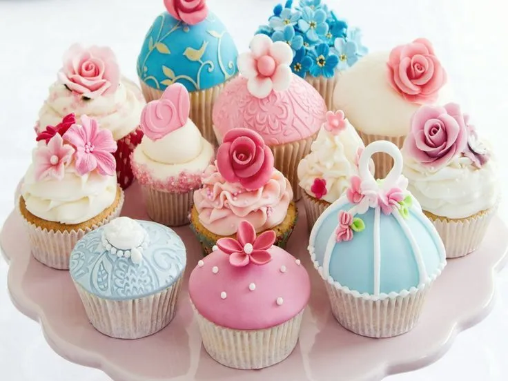 Pastel cupcakes | pasteleria y plastilina | Pinterest