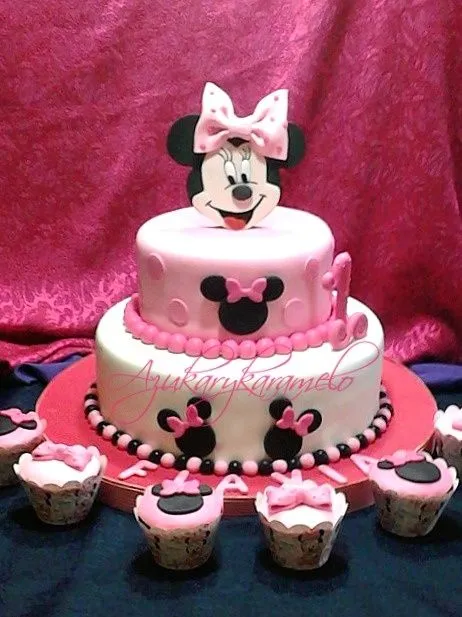 pastel didi on Pinterest | Minnie Mouse Cake, Minnie Mouse and ...