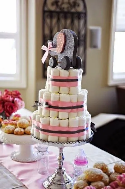 Cómo hacer un pastel de pañales para baby shower ~ Solountip.com