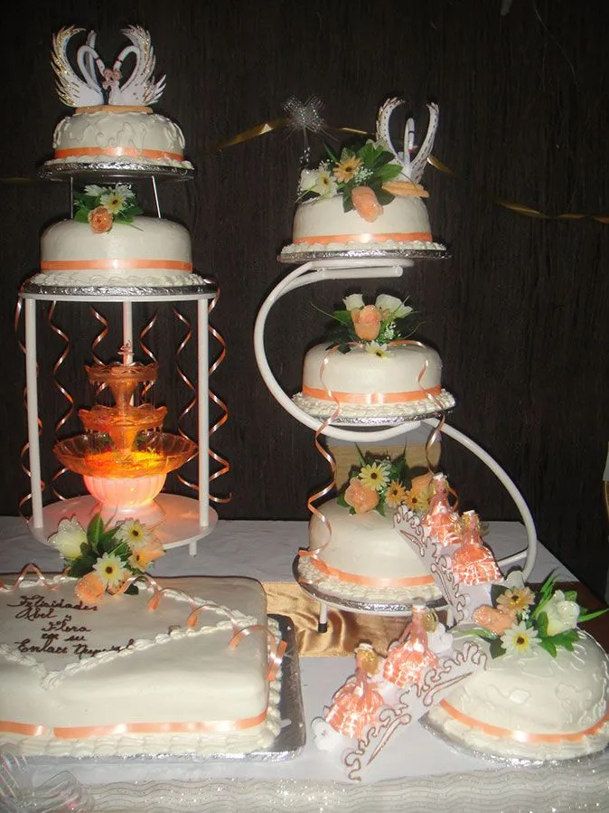 Pasteles de boda - Fiestas y pasteles