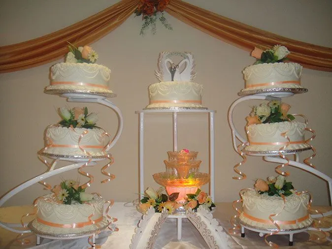 Pasteles decorativos para bodas con fuentes - Imagui