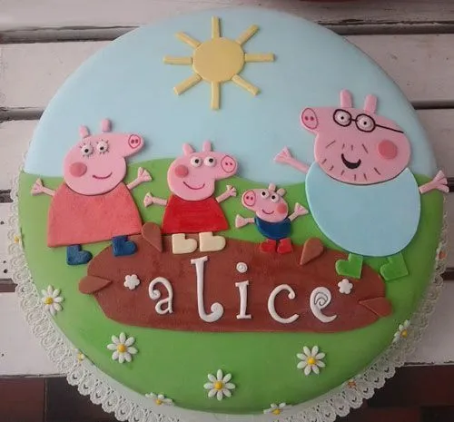 Pasteles infantiles on Pinterest | Peppa Pig, Friends Cake and Amigos
