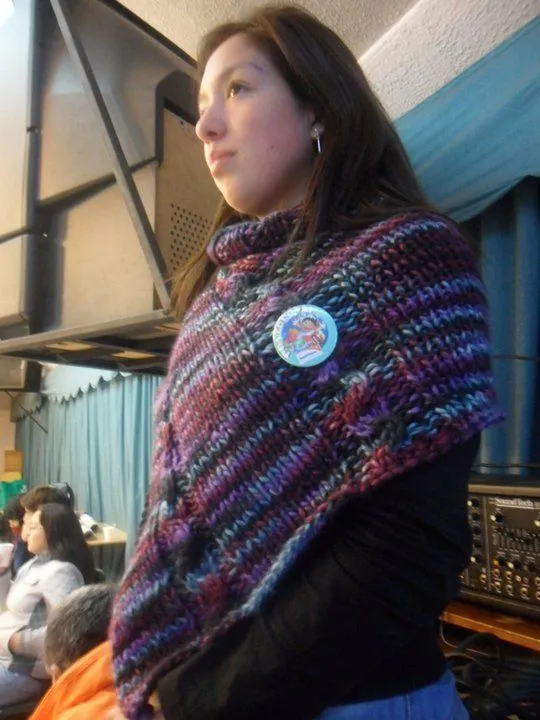 Patrones de ponchos tejidos a palillos - Imagui Patrones de ponchos tejidos a palillos - Imagui