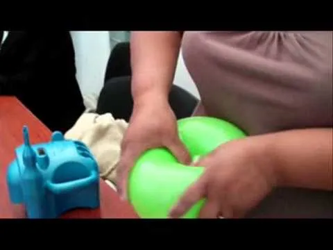 Cómo hacer un payaso con globos - YouTube
