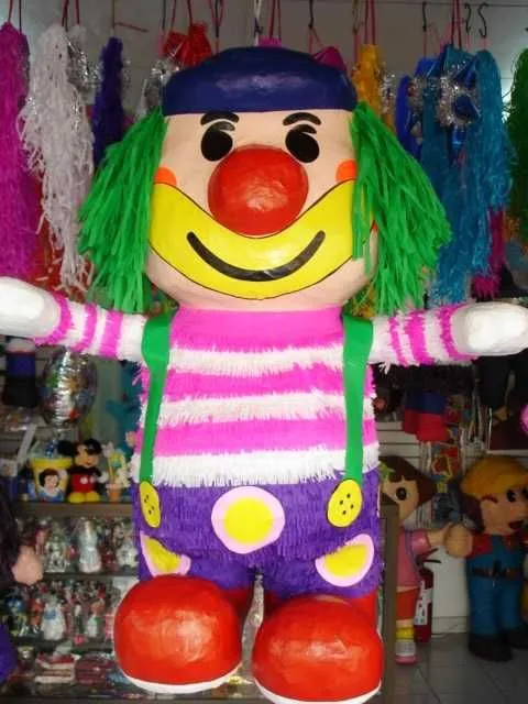 Payasos party on Pinterest | Clowns, Ems and Clown Faces