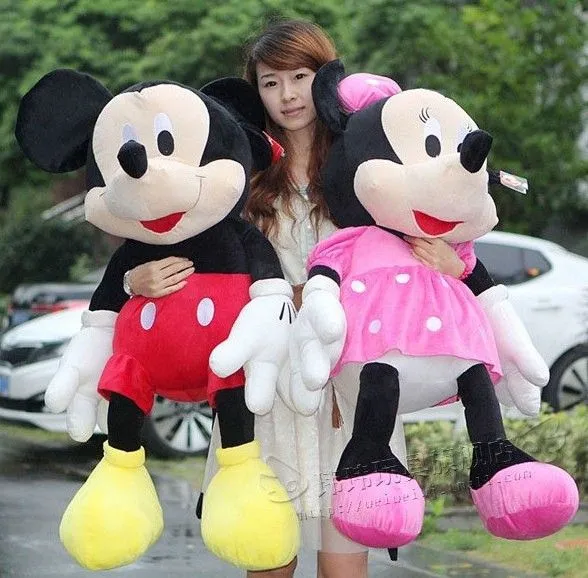 Peluche Mickey Mouse gigante - Imagui