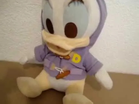 Peluche Pata Daisy Bebé, con Sudadera Morada Disney - YouTube