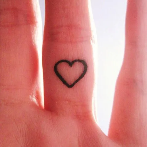 Tatuajes en los dedos on Pinterest | Finger Tattoos, Tatuajes and ...