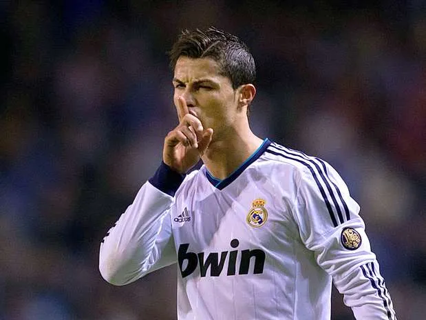 Grandes personajes del futbol muestran su soberbia en frases ... Grandes personajes del futbol muestran su soberbia en frases ...