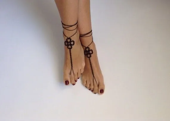 Pies descalzos listo sandalias negras novia Bikini por SibelDesign