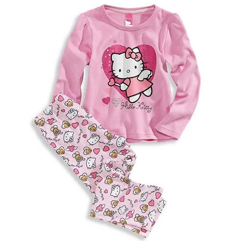 pijamas-hello-kitty-nina-2.jpg
