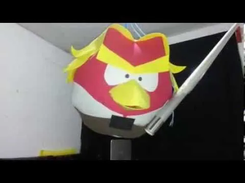 Piñata Angry Birds Star Wars - YouTube