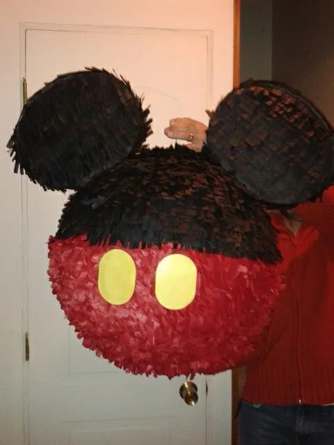 Piñata de Mickey Mouse fácil de hacer en casa! | cumple de thiago ... Piñata de Mickey Mouse fácil de hacer en casa! | cumple de thiago ...