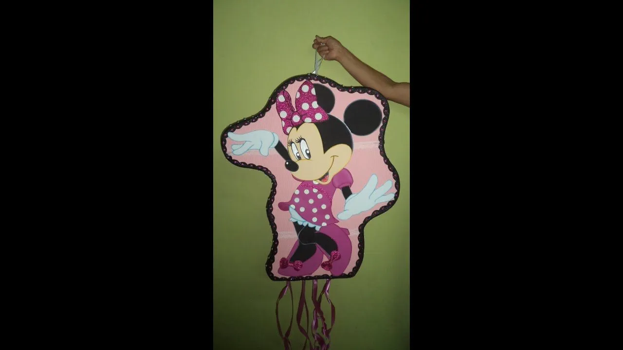 Como hacer Piñata Minnie Mouse - DIY - YouTube
